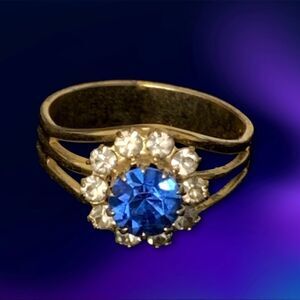 Vintage faux blue sapphire Diamond Goldtone adjustable CZ costume ring